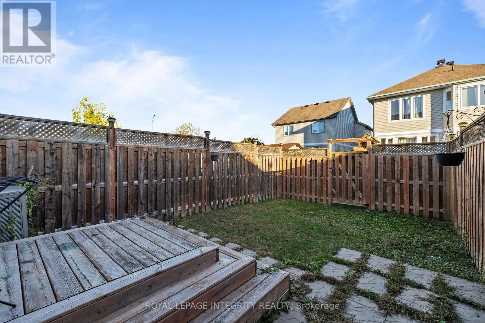 31 DESMOND TRUDEAU STREET