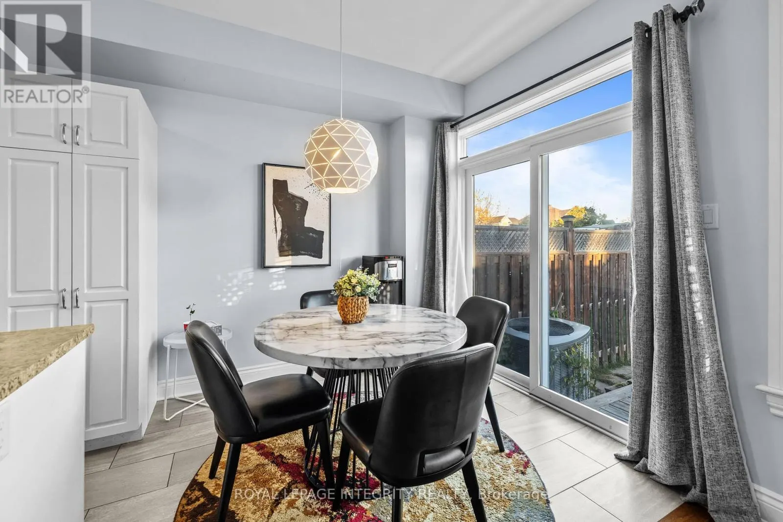 31 DESMOND TRUDEAU STREET