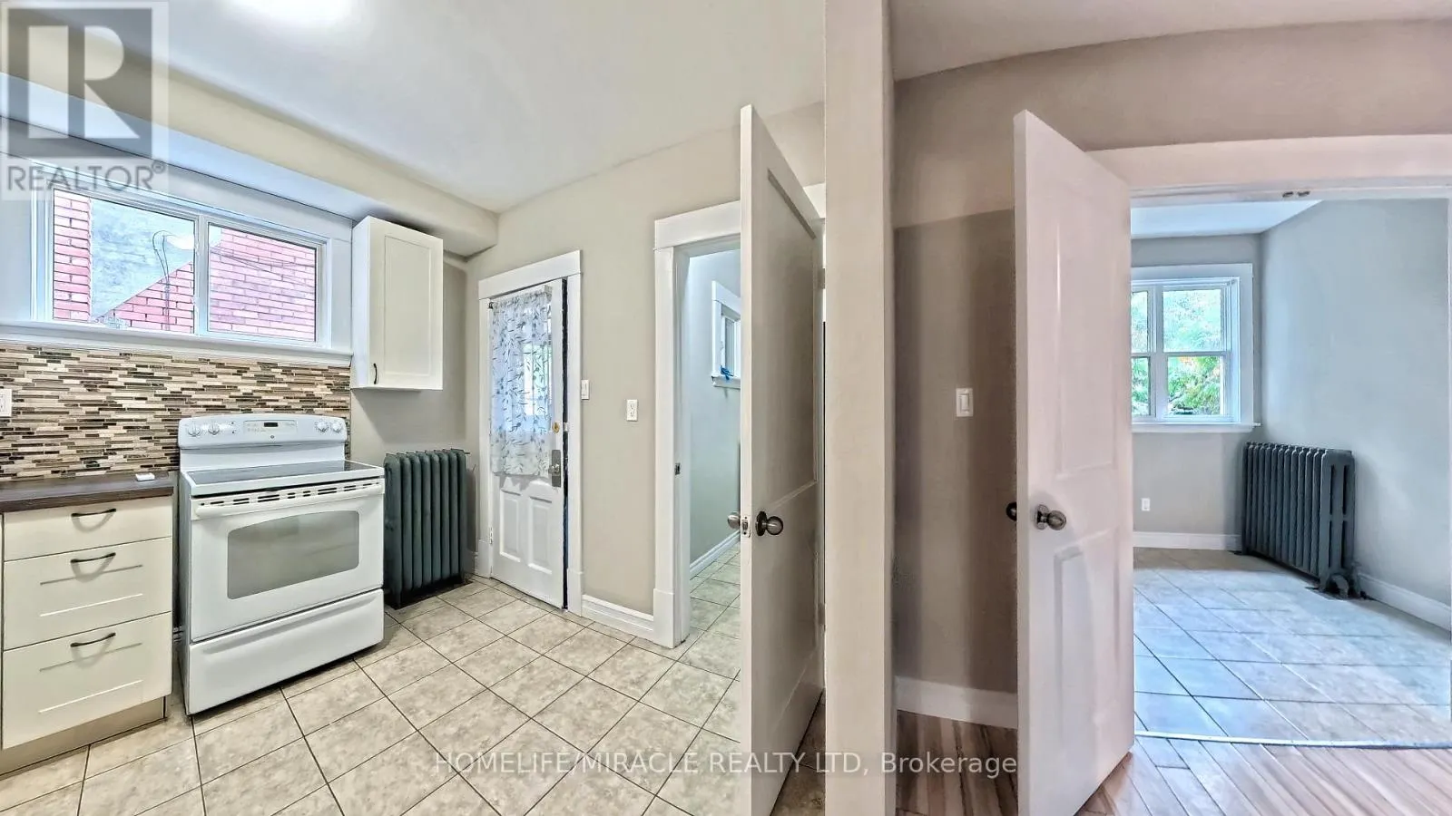 25 SPADINA AVENUE