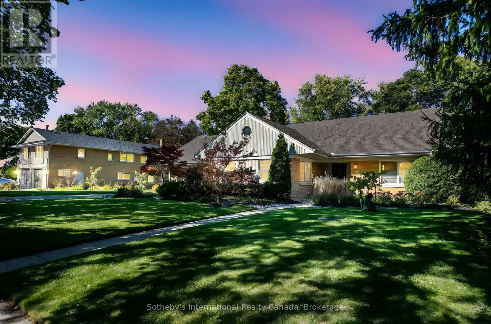 284 UNION BOULEVARD