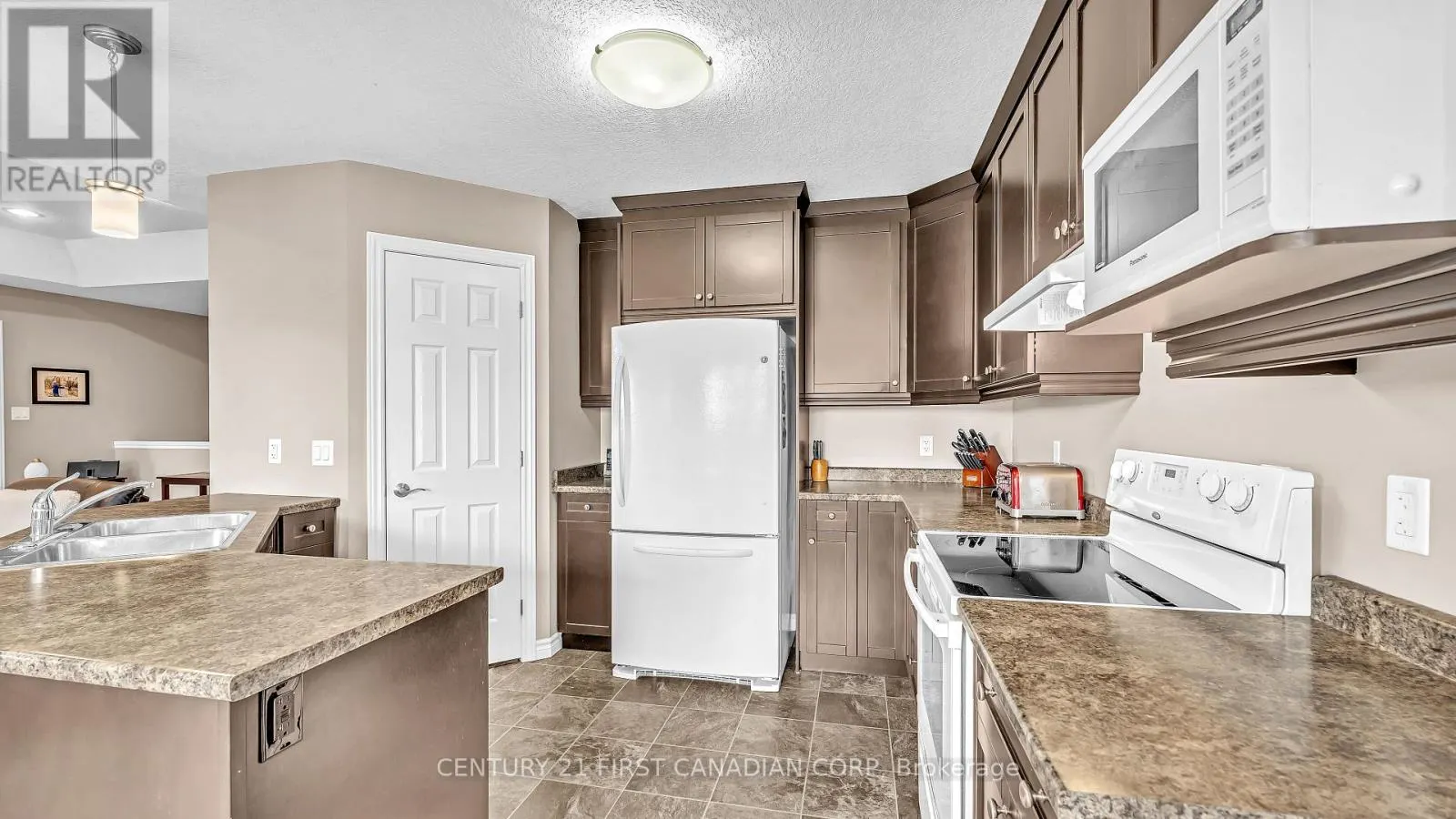 62 ELLIOTT TRAIL