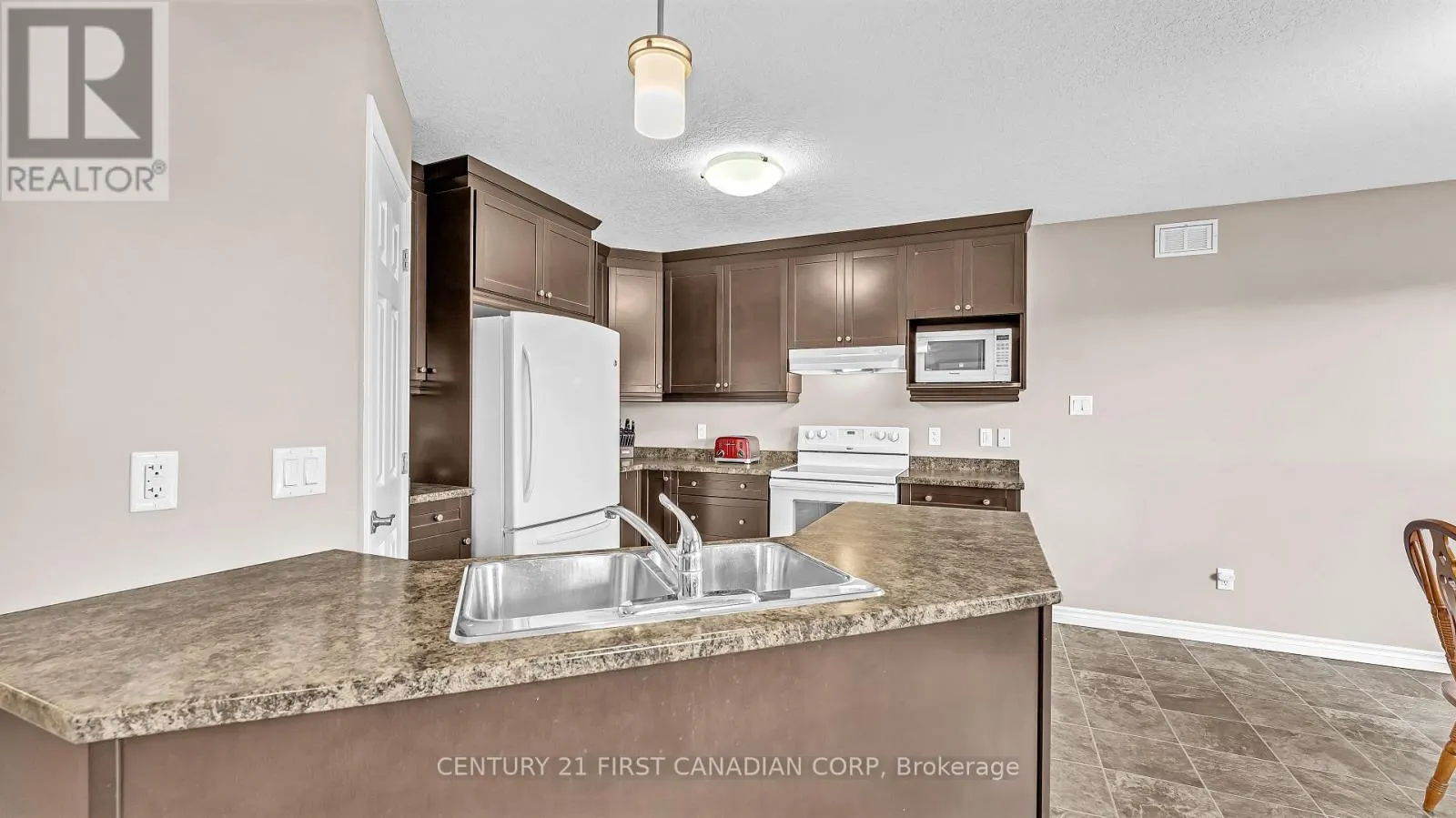 62 ELLIOTT TRAIL