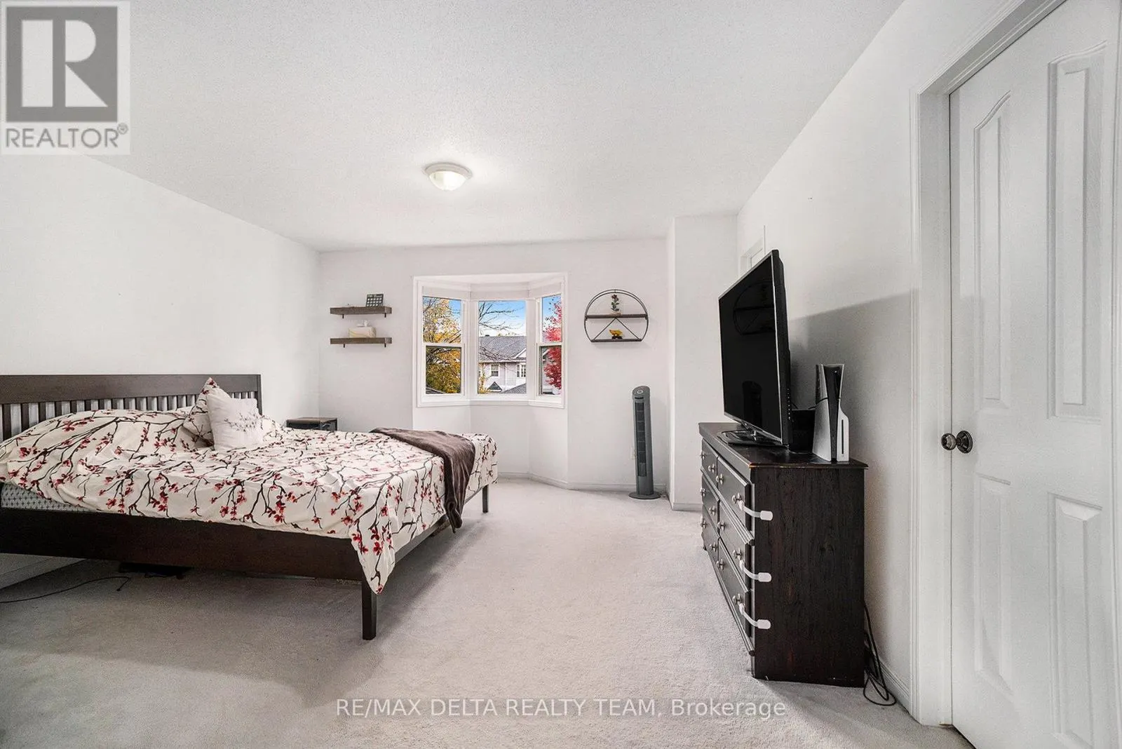 576 ABERFOYLE CIRCLE