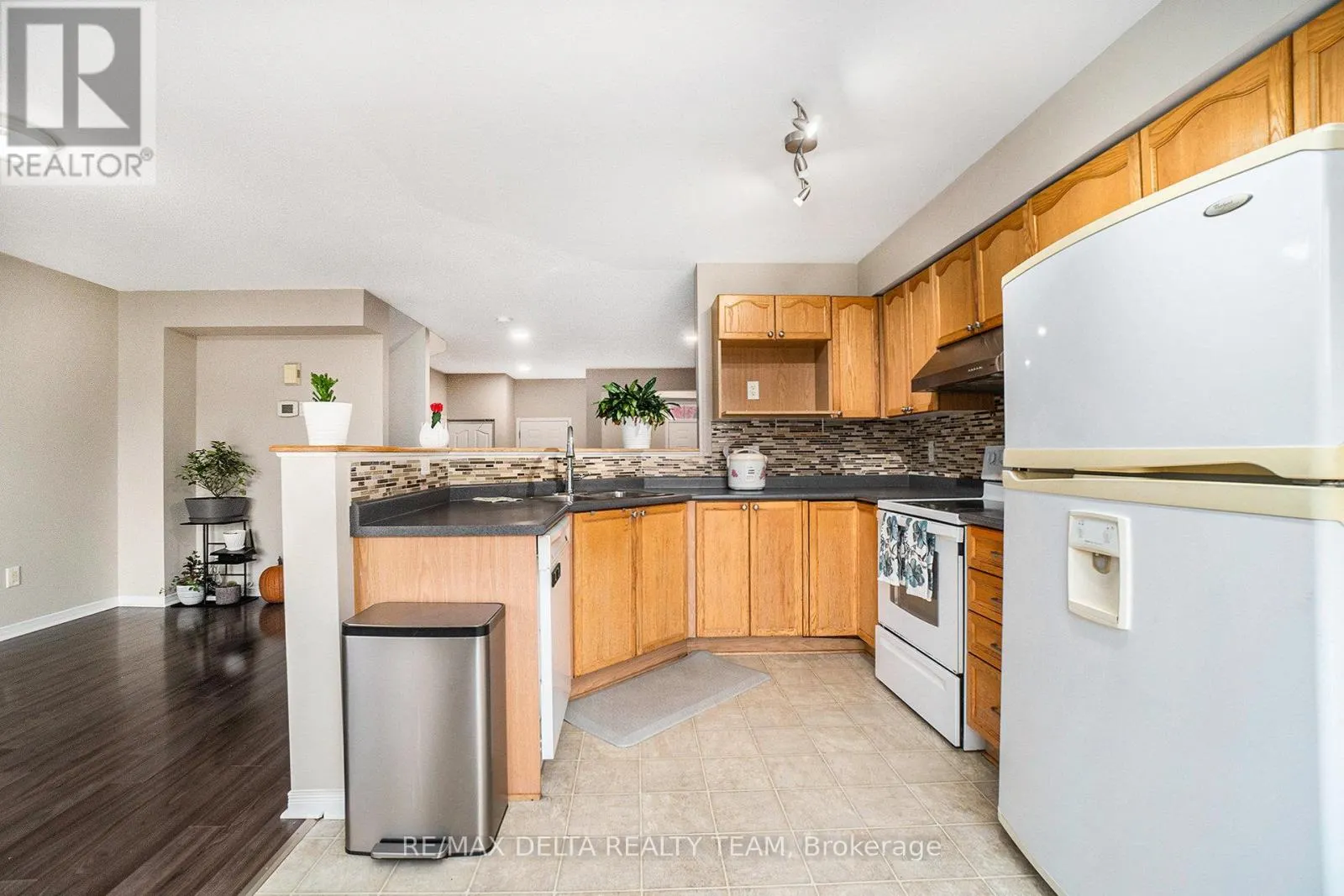 576 ABERFOYLE CIRCLE