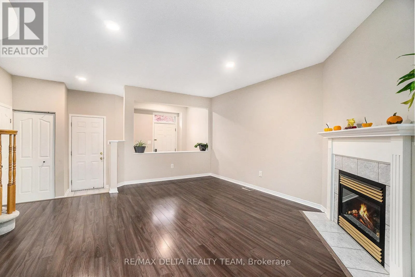 576 ABERFOYLE CIRCLE