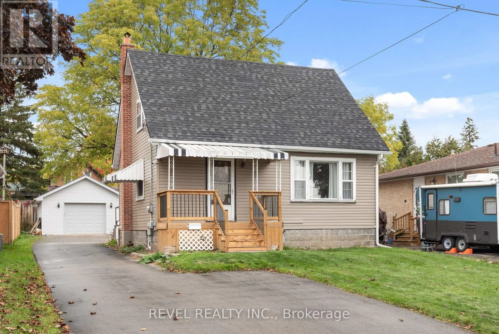 20 DIVISION STREET
