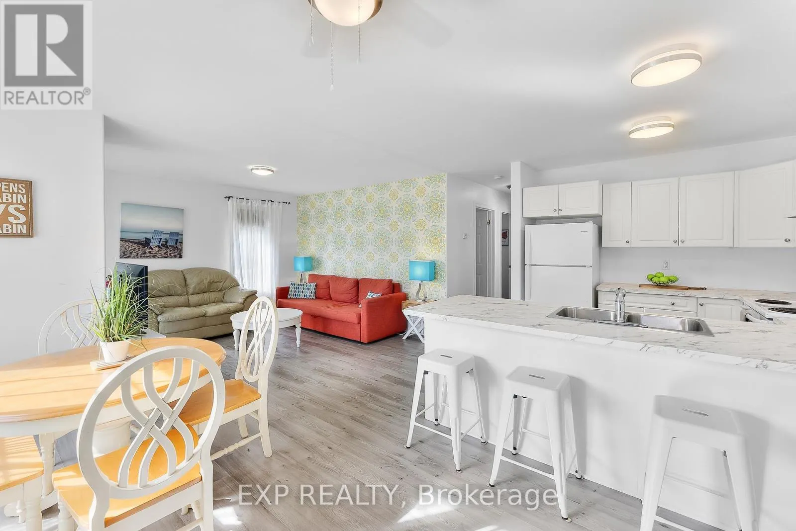 314 LINCOLN ROAD W