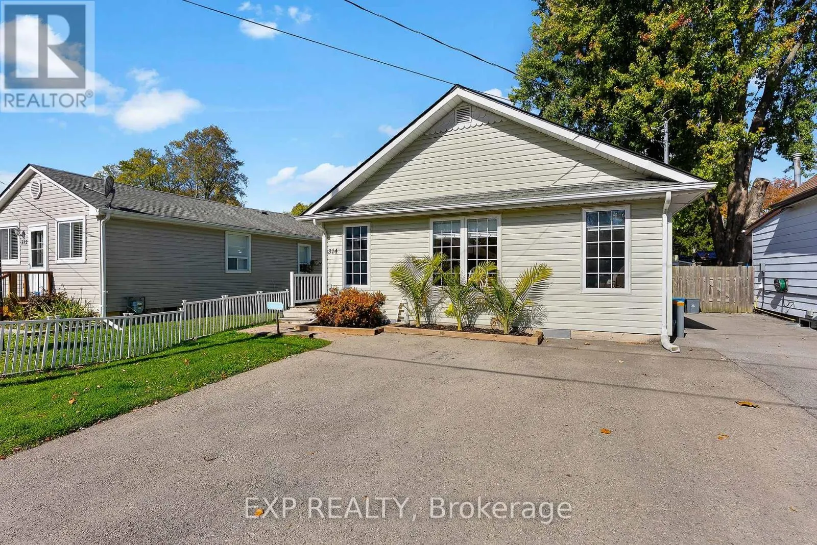 314 LINCOLN ROAD W