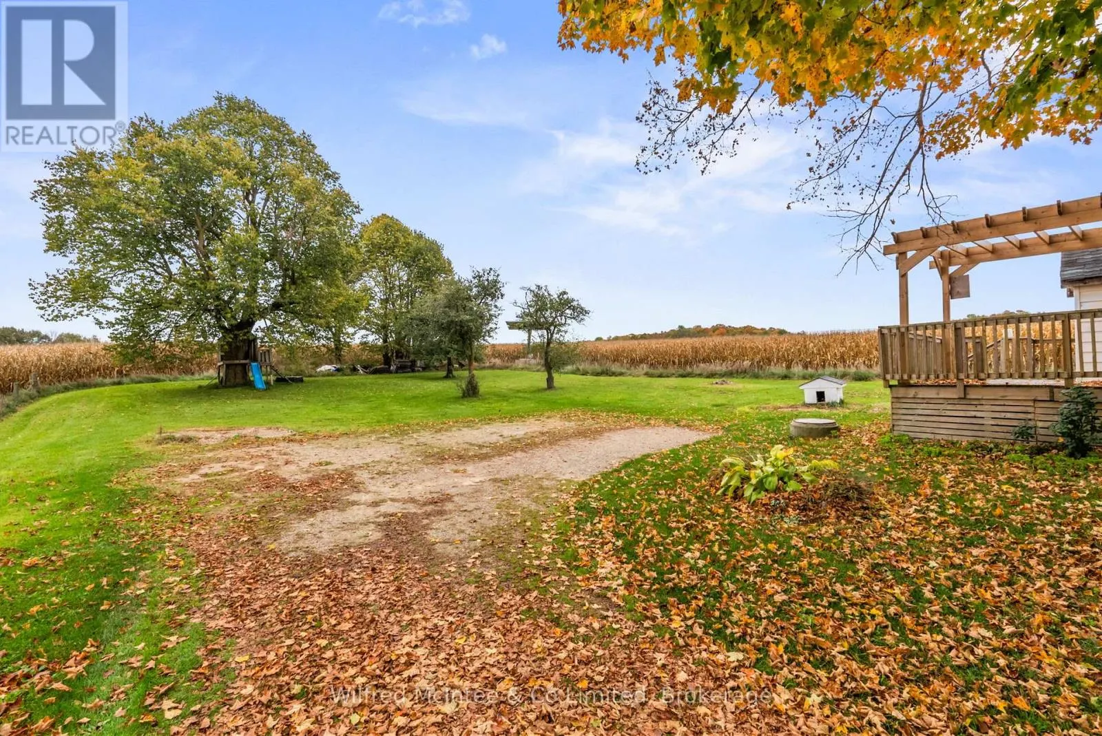 570 20 SIDE ROAD
