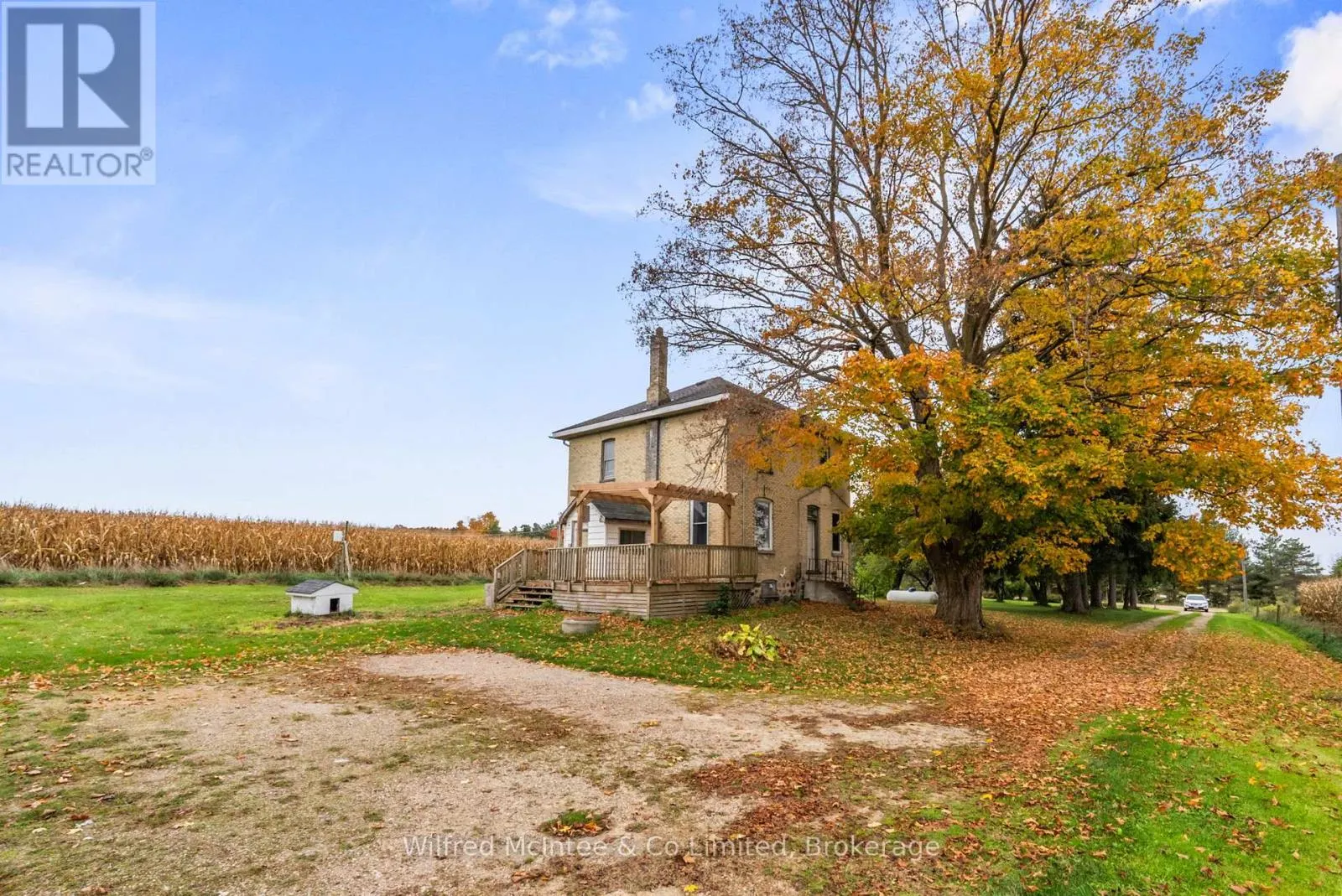 570 20 SIDE ROAD