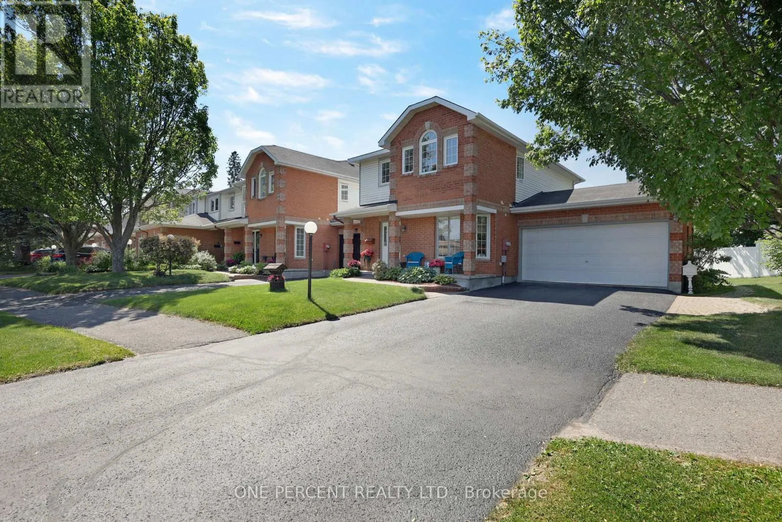 127 BRIDLEWOOD DRIVE