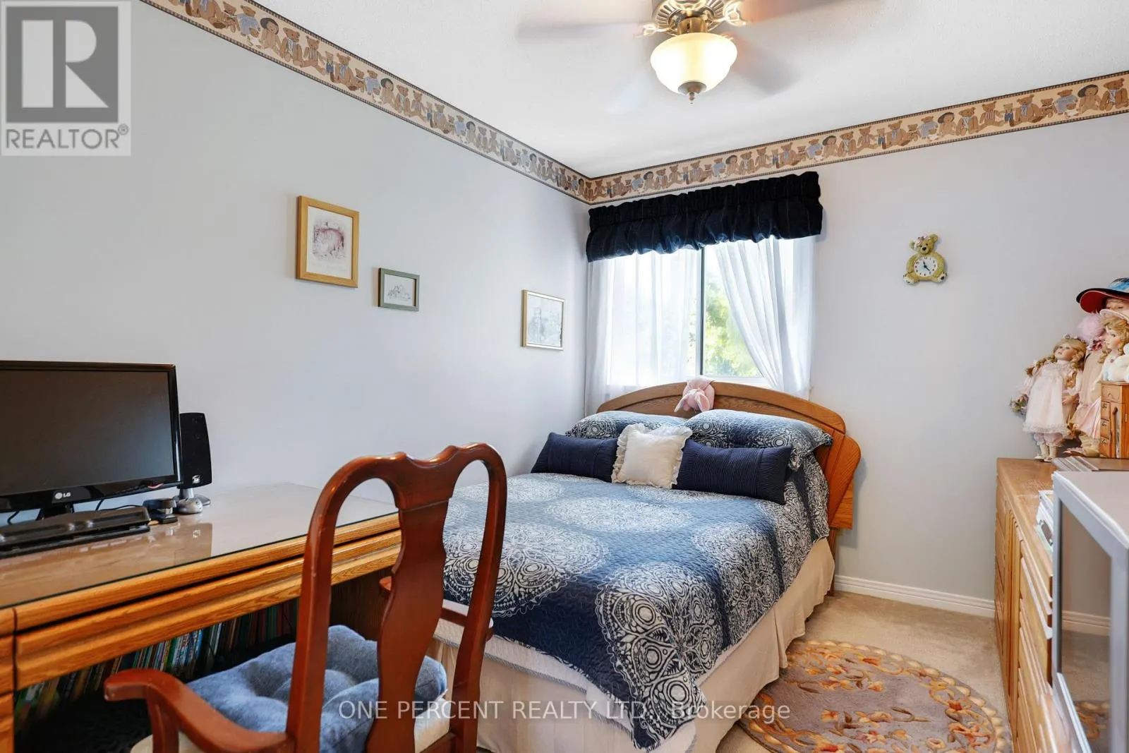 127 BRIDLEWOOD DRIVE