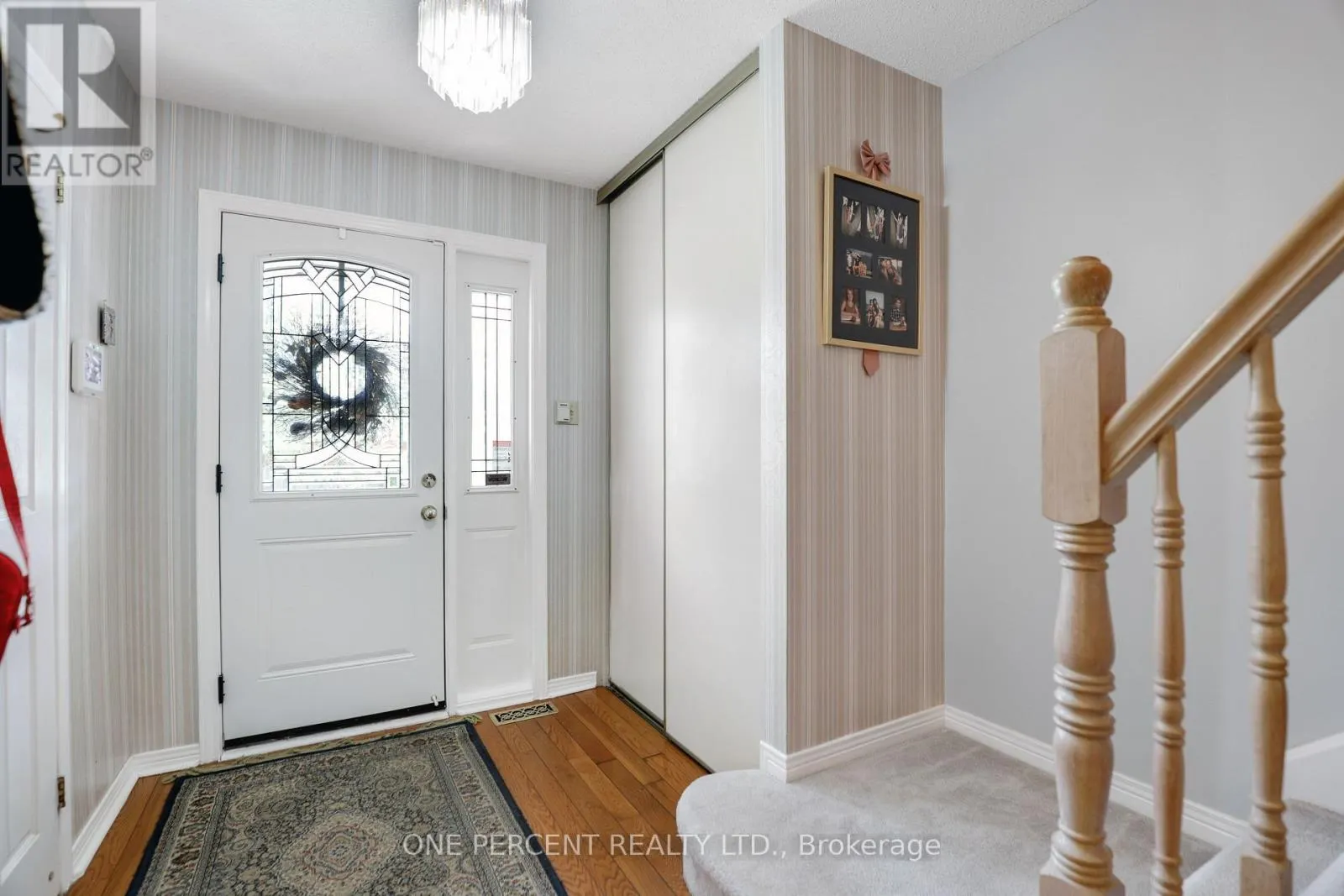 127 BRIDLEWOOD DRIVE