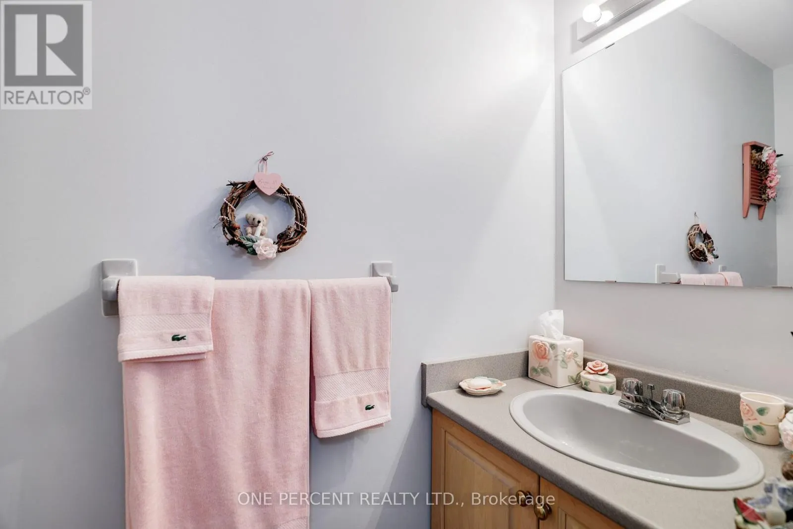 127 BRIDLEWOOD DRIVE