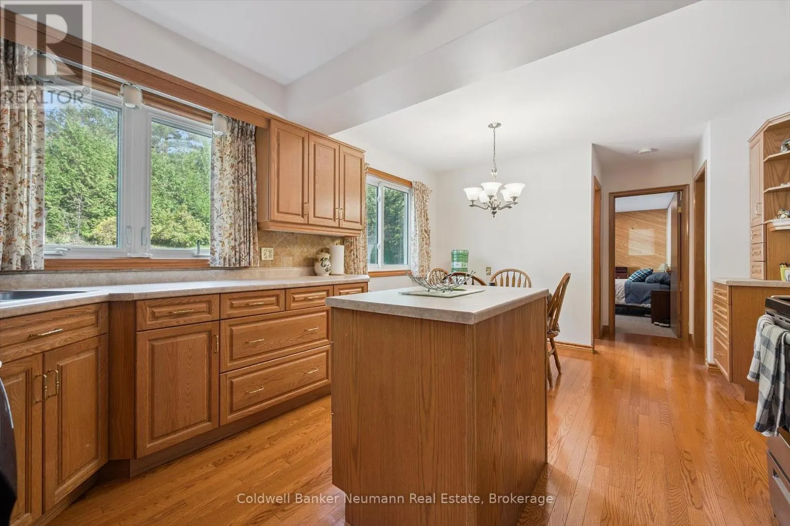 10 CARMINE PLACE