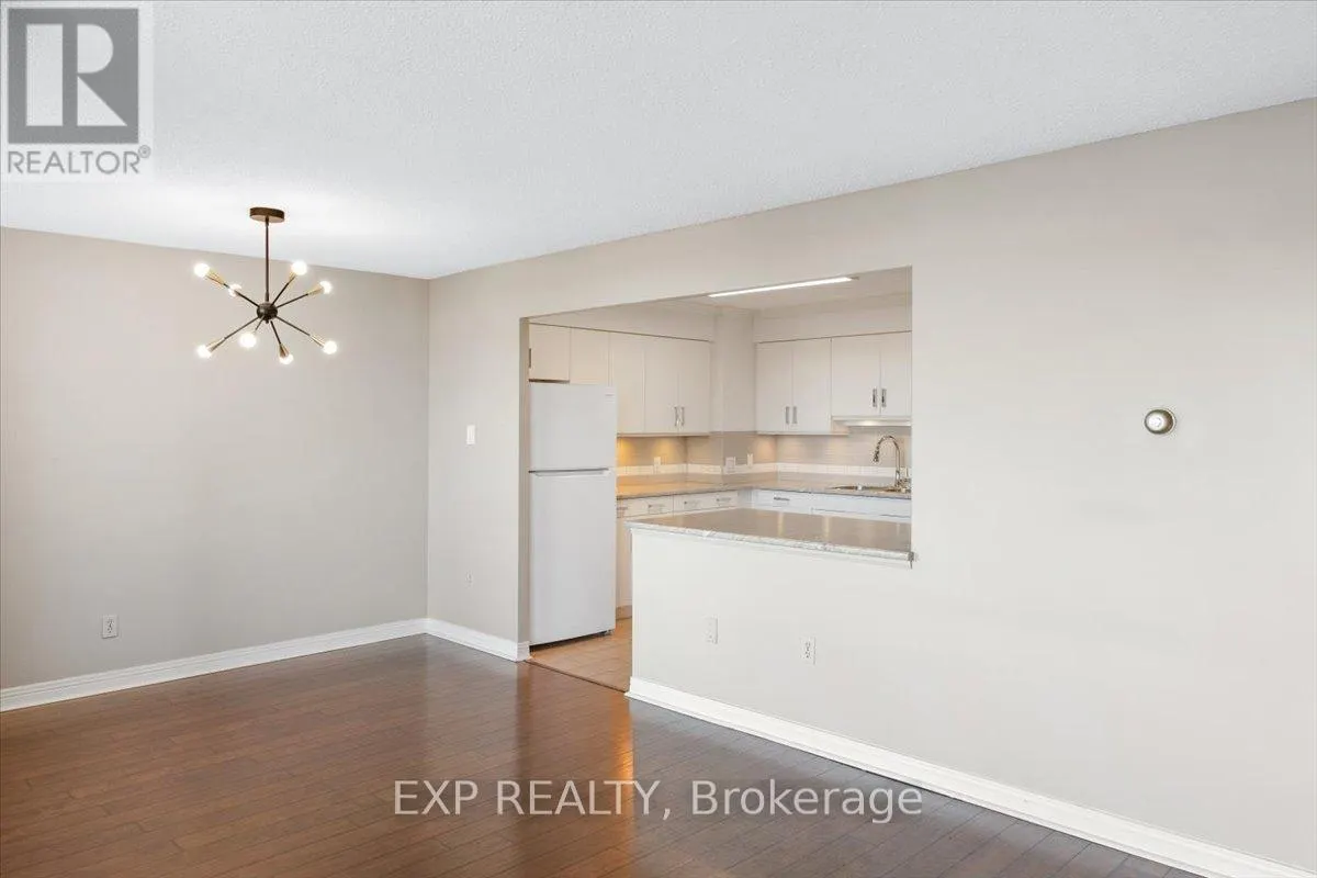 704 - 600 TALBOT STREET, #704