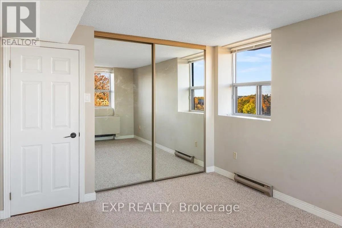704 - 600 TALBOT STREET, #704