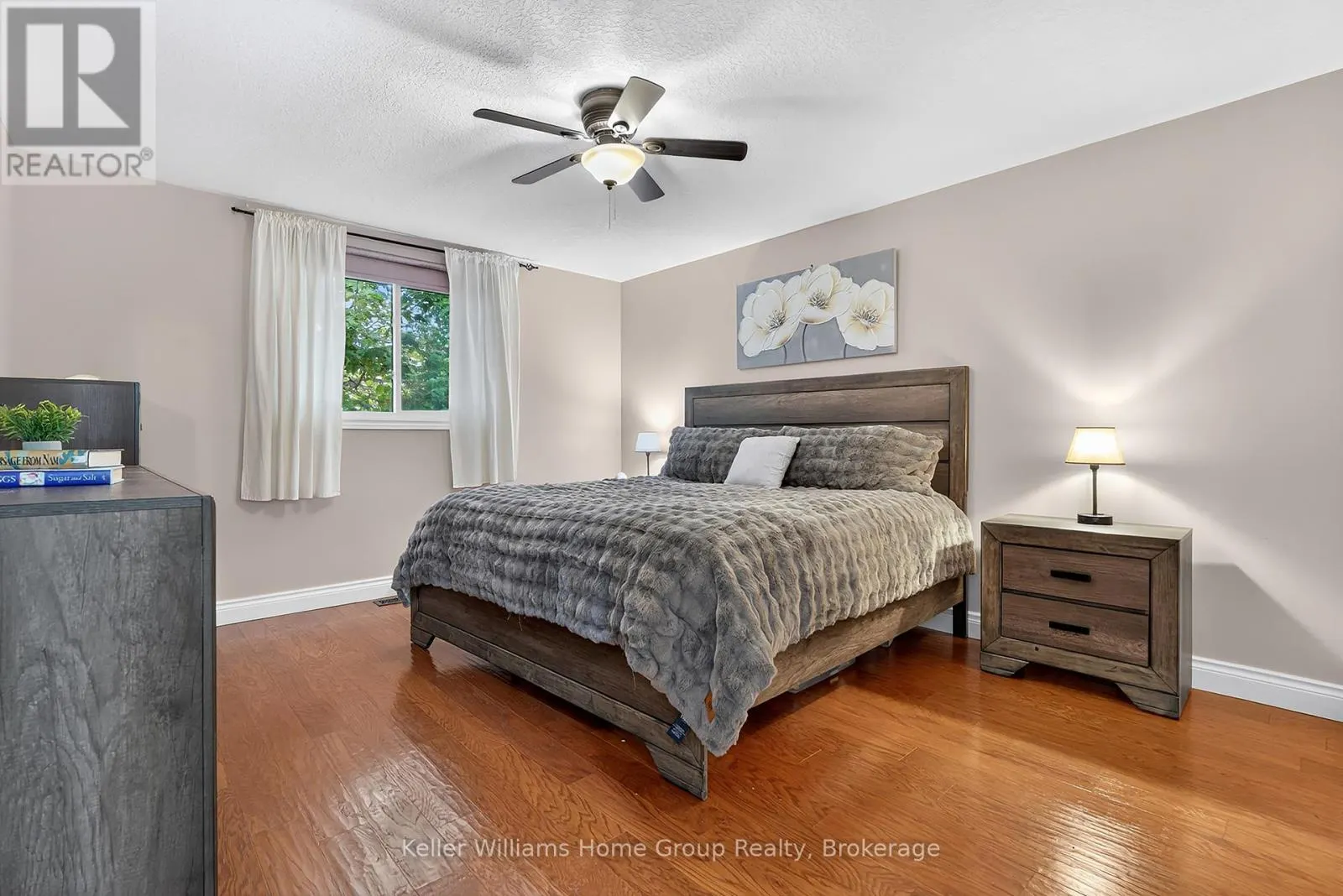 328 BURNETT AVENUE