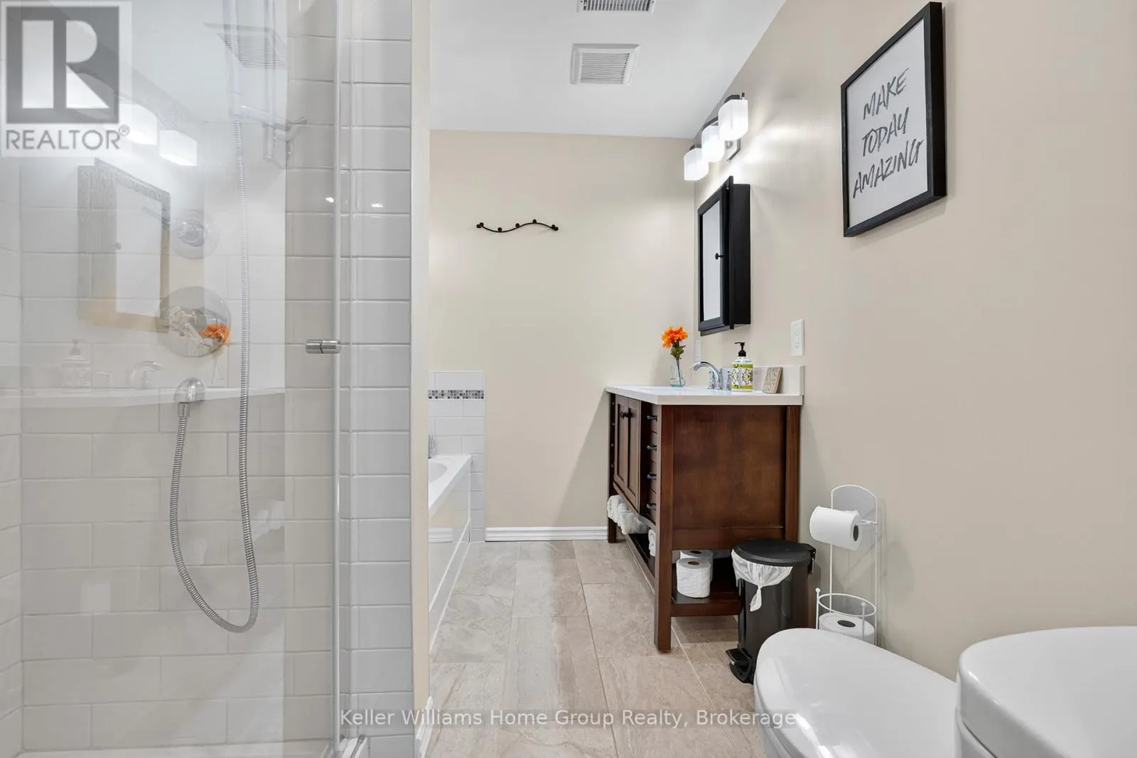 328 BURNETT AVENUE