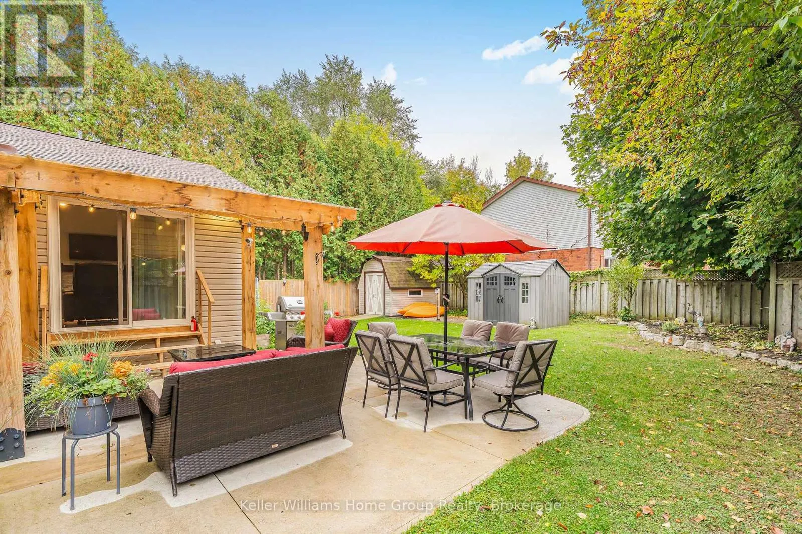 328 BURNETT AVENUE