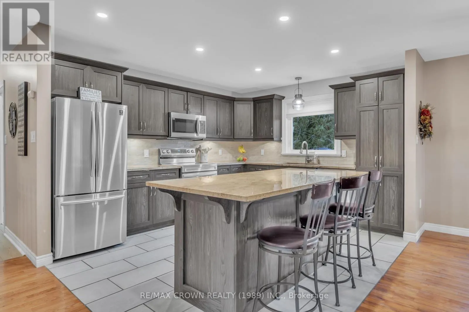 65 BYERS ROAD
