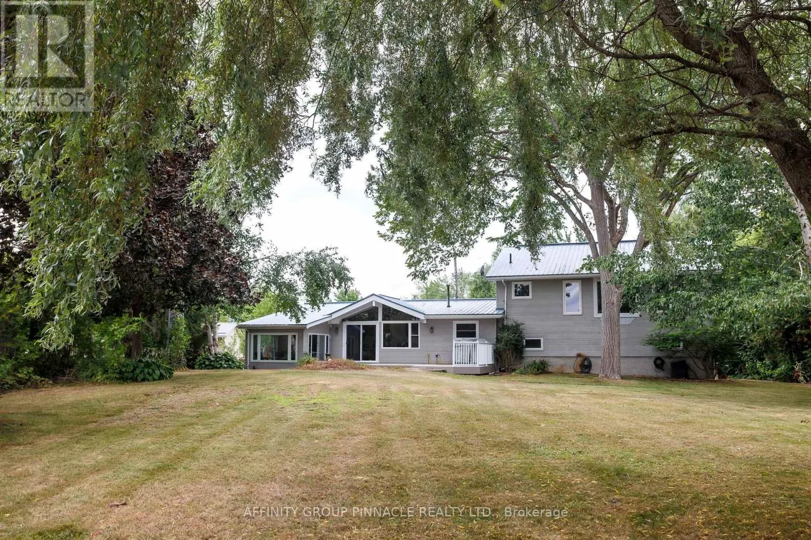 1 BEATRICE DRIVE