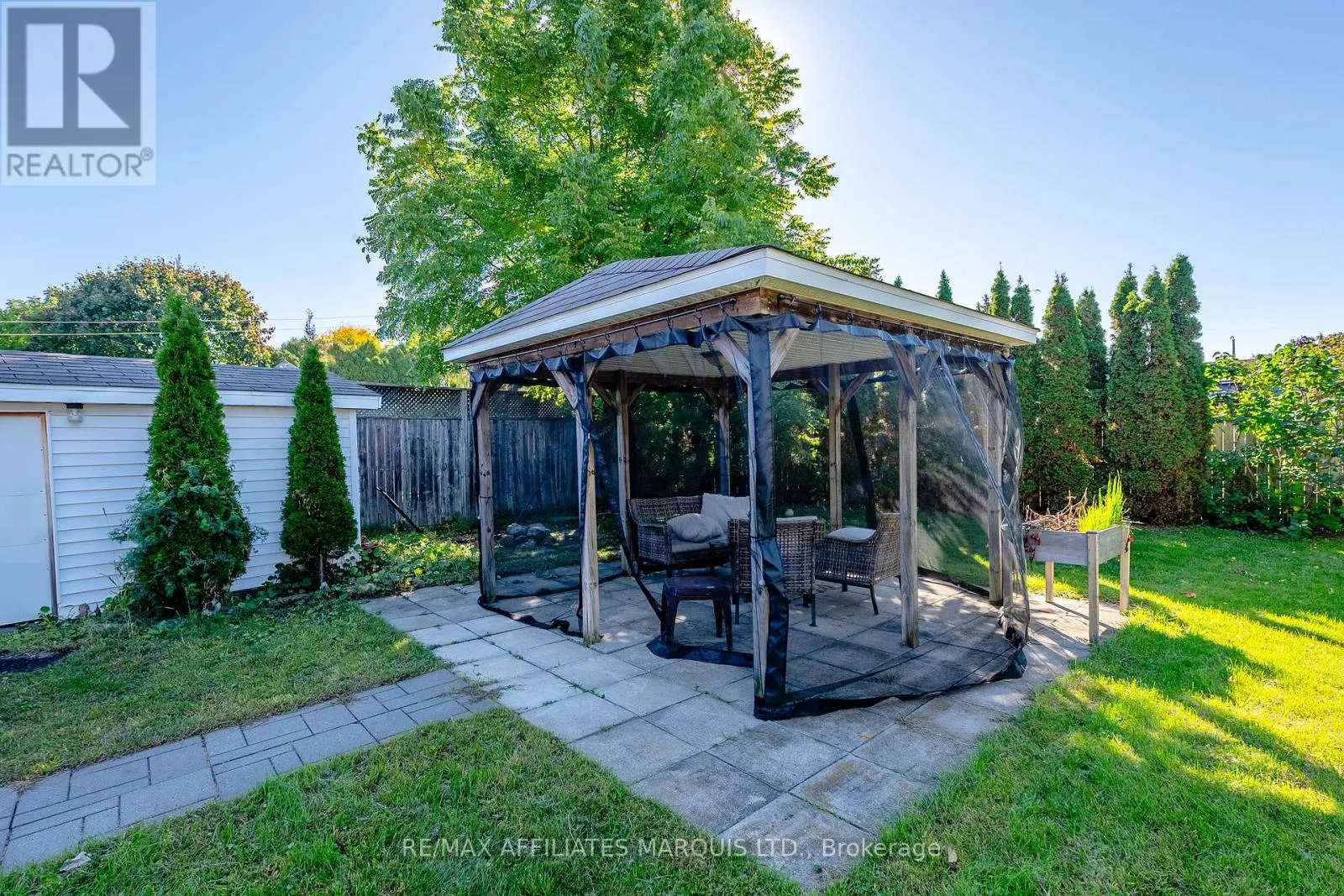 67 KINGSLEA CRESCENT