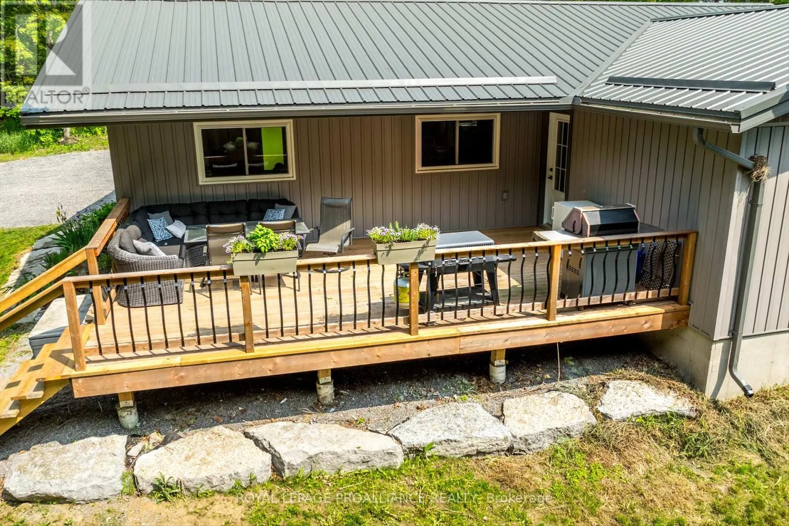 4045 BOWMAN ROAD