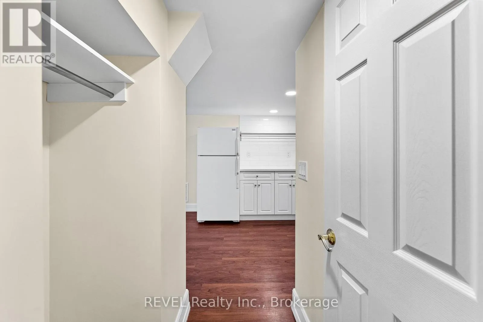 LOWER - 4747 COOKMAN CRESCENT, #LOWER