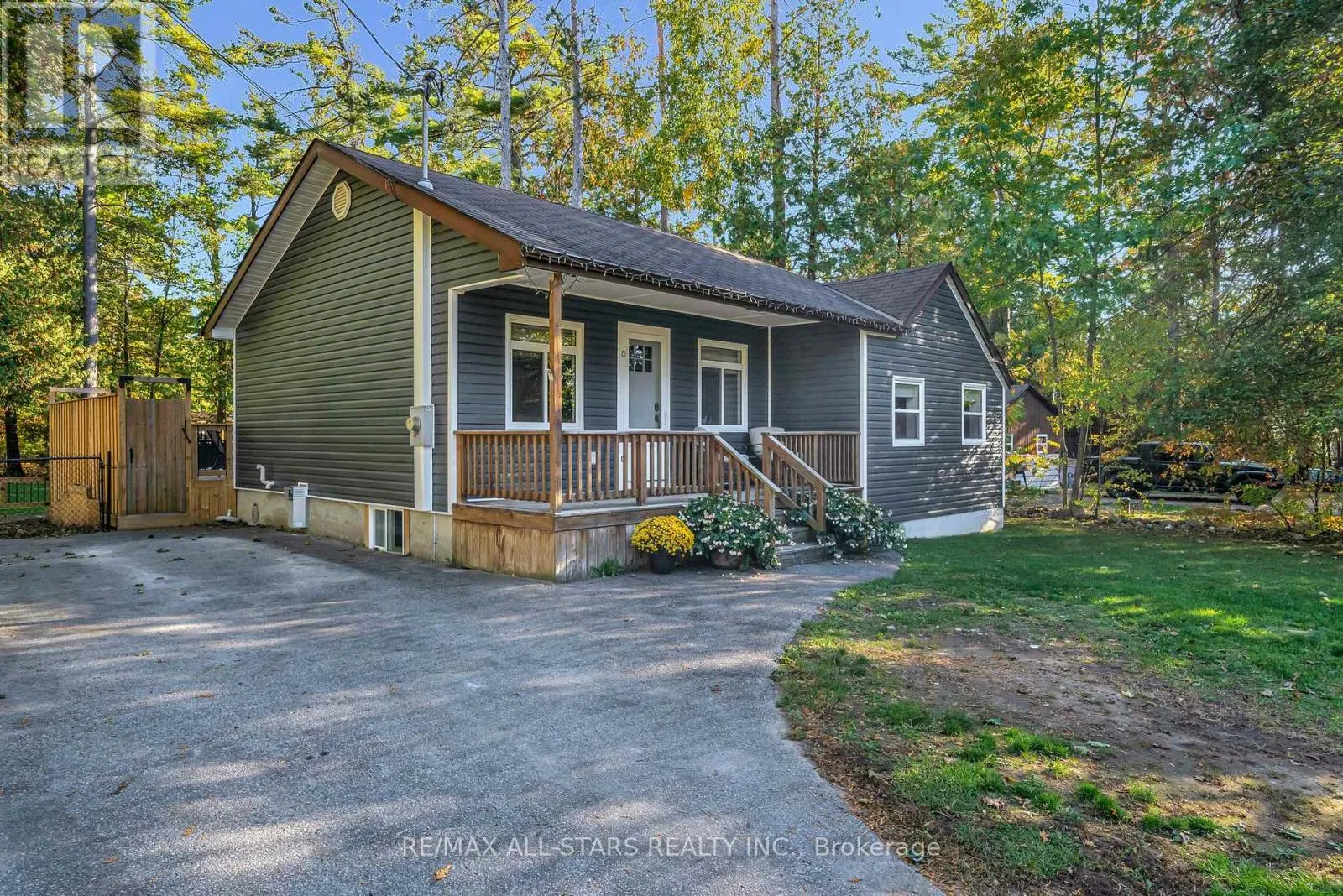 16 PARKHILL DRIVE