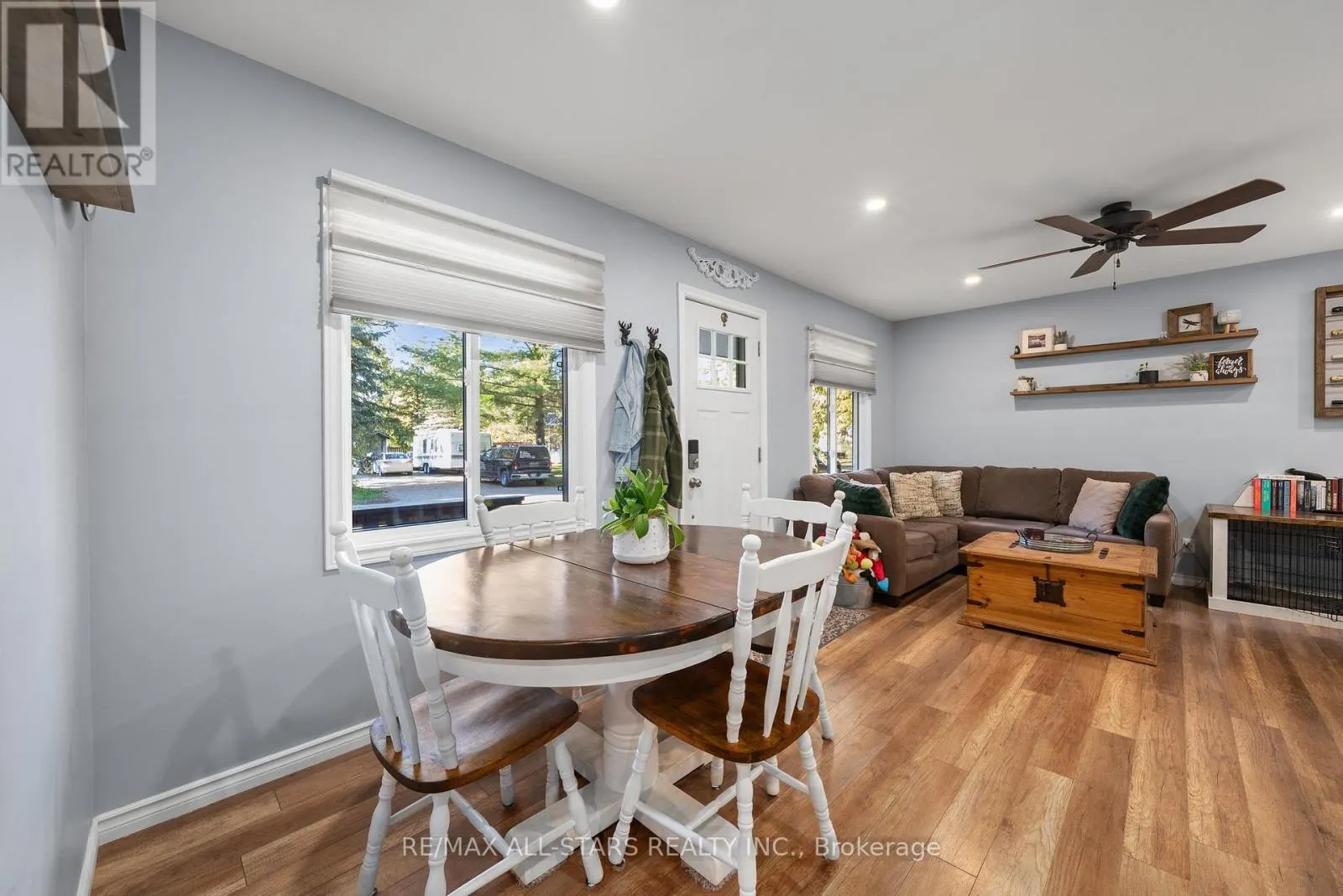 16 PARKHILL DRIVE