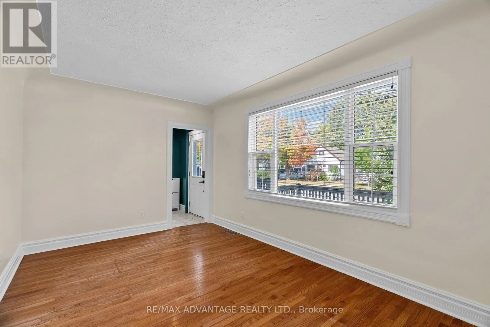 555 CHESTER STREET