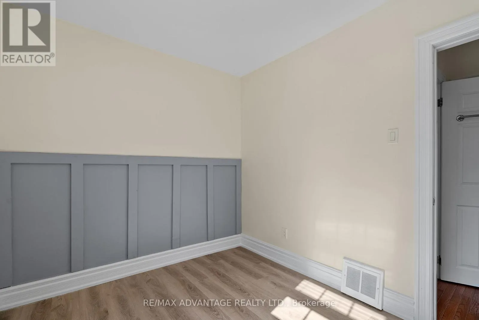 555 CHESTER STREET