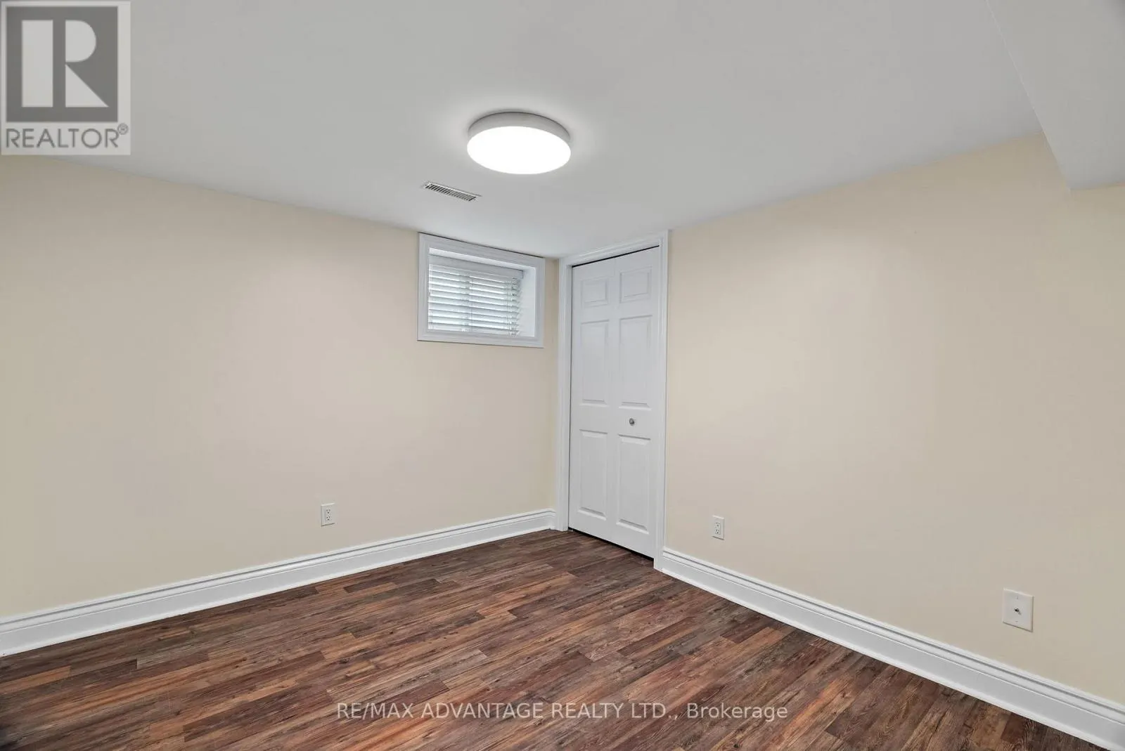 555 CHESTER STREET