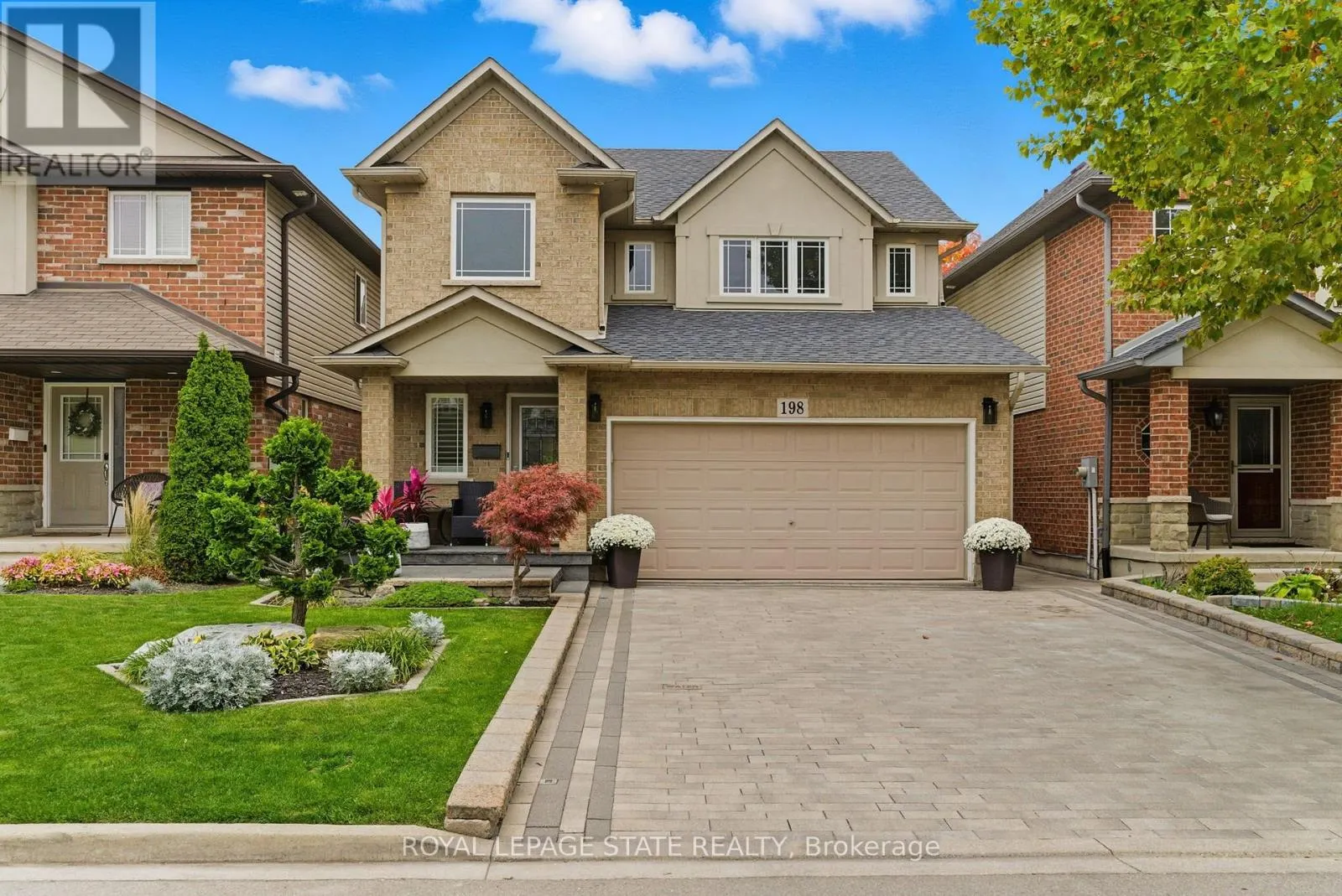 198 SPRINGVALLEY CRESCENT