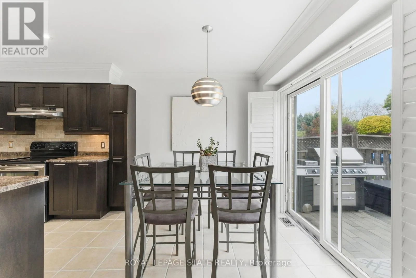 198 SPRINGVALLEY CRESCENT