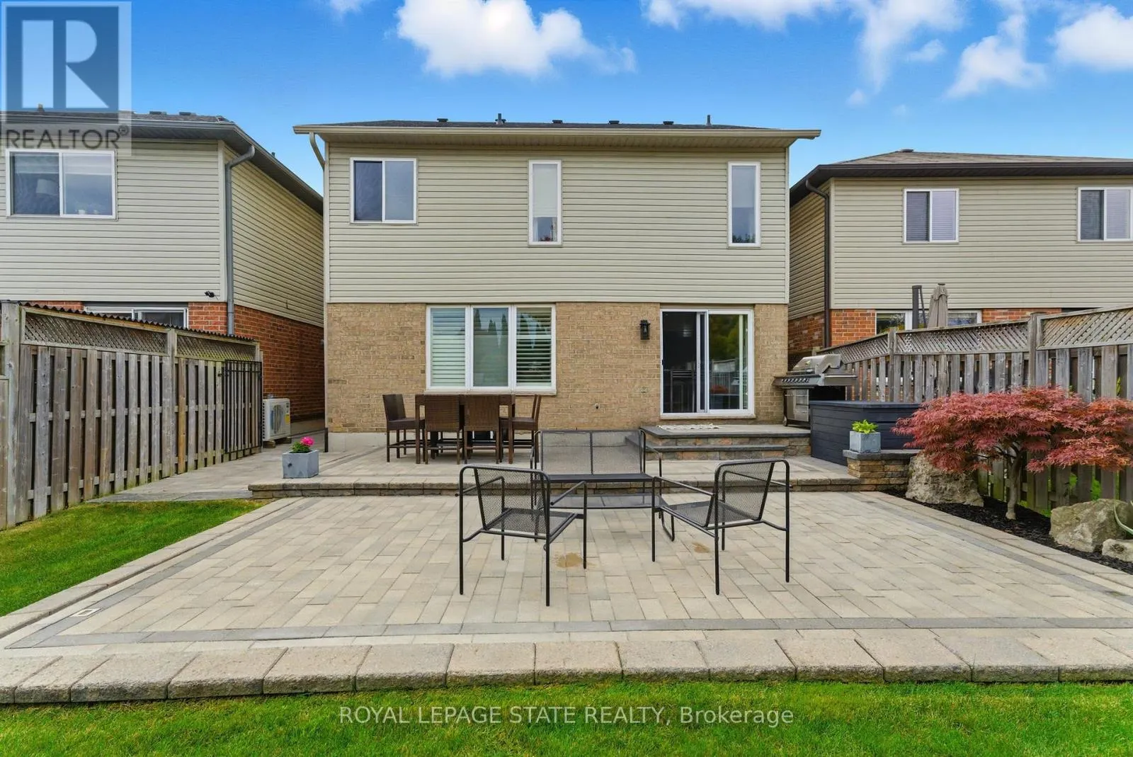 198 SPRINGVALLEY CRESCENT