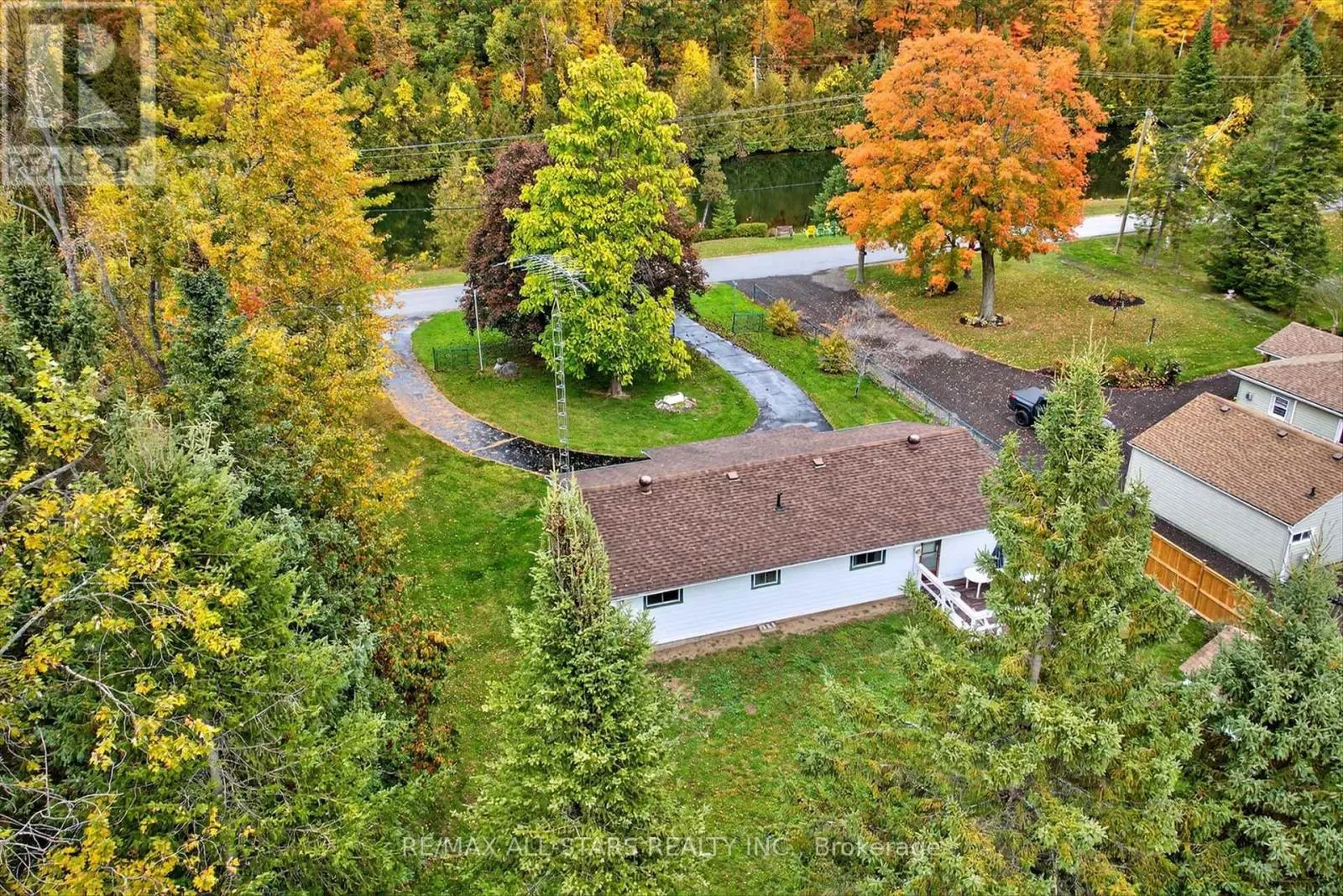 104 TRENT CANAL ROAD