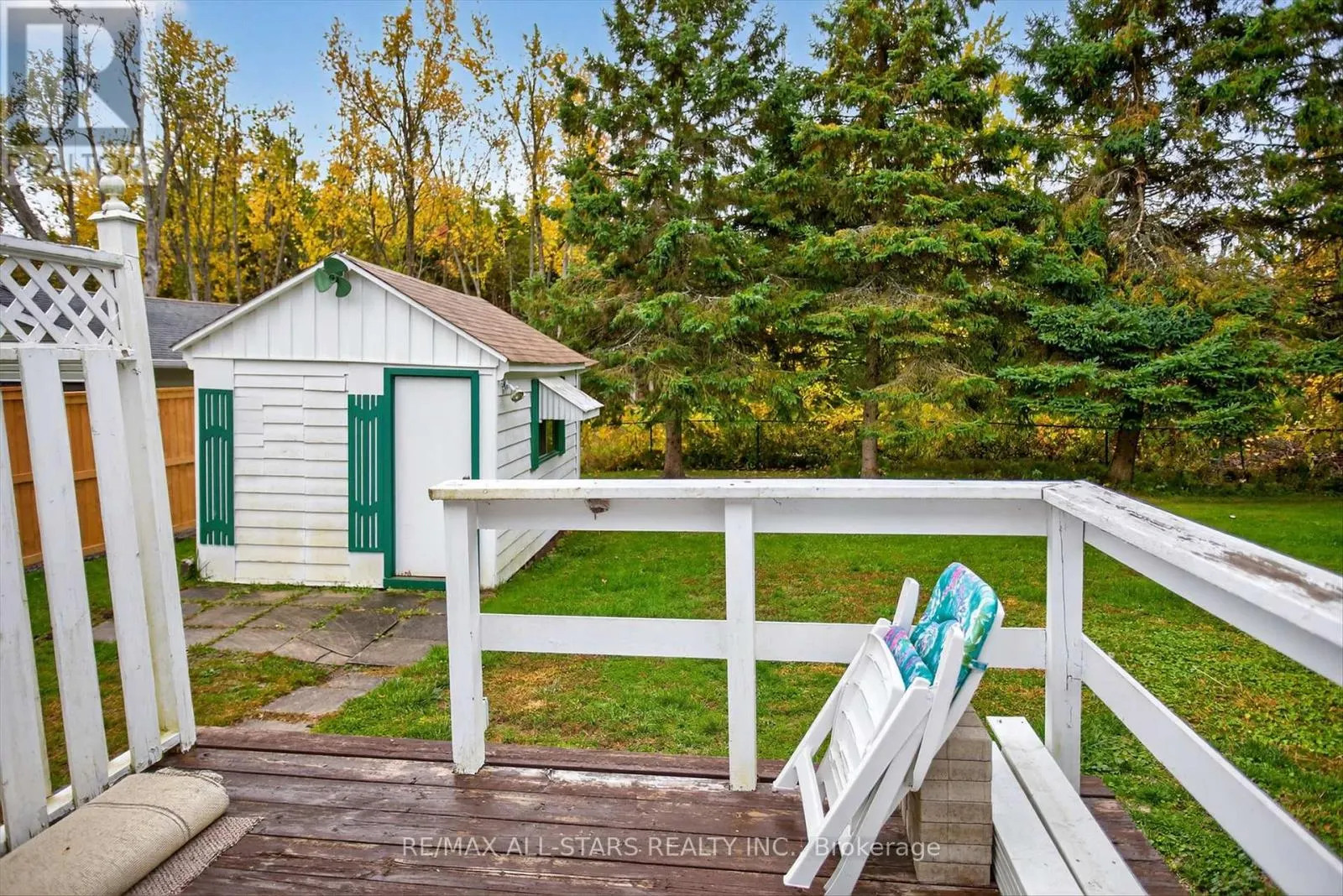 104 TRENT CANAL ROAD