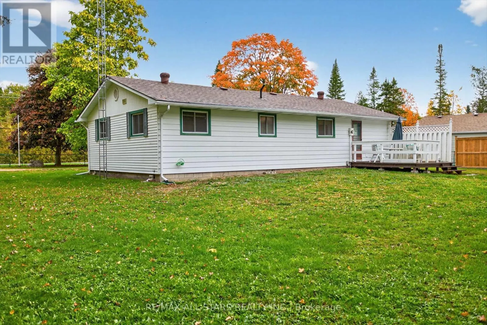 104 TRENT CANAL ROAD