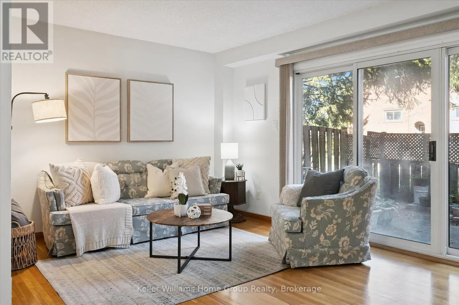 39 - 201 SILVERCREEK PARKWAY N, #39