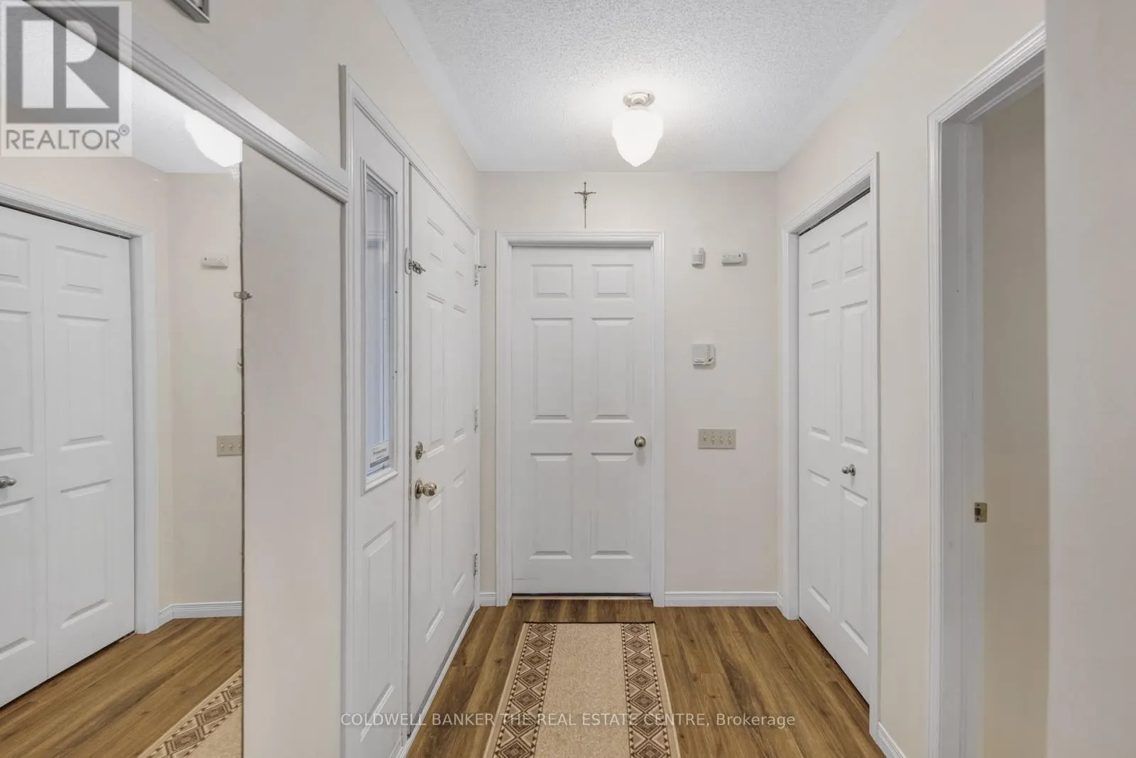 1 REYNOLDS PLACE