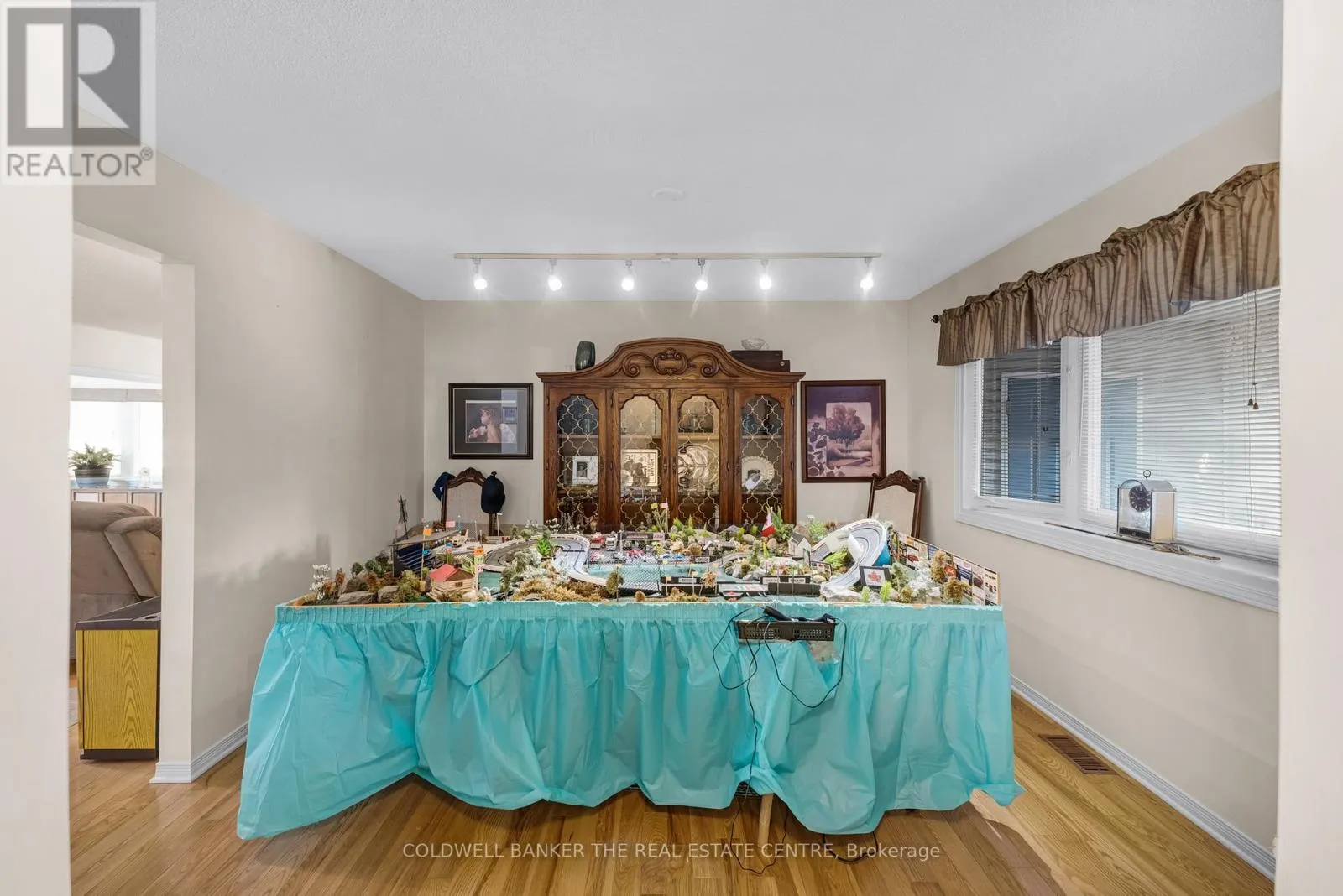 1 REYNOLDS PLACE
