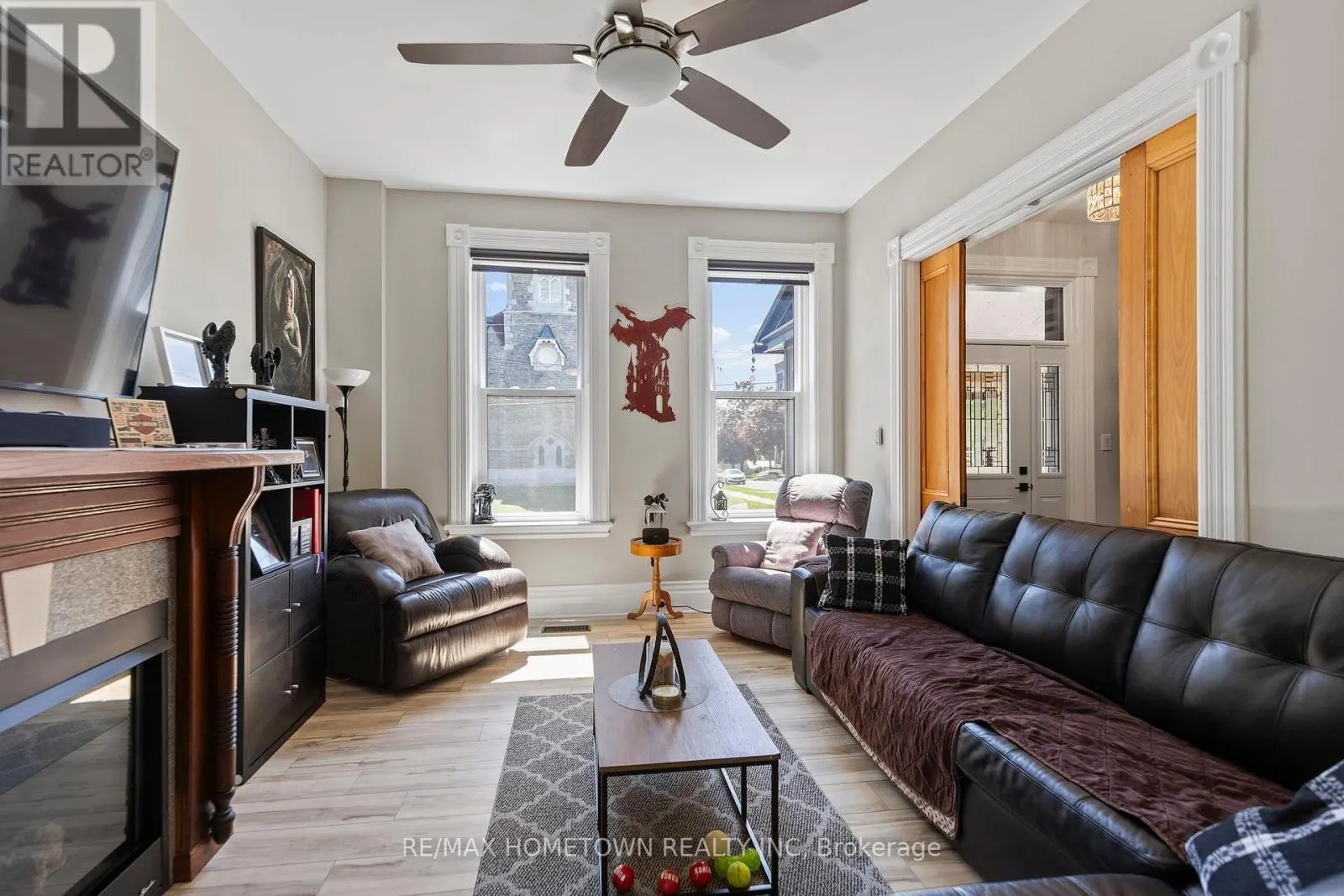 198 JAMES STREET W