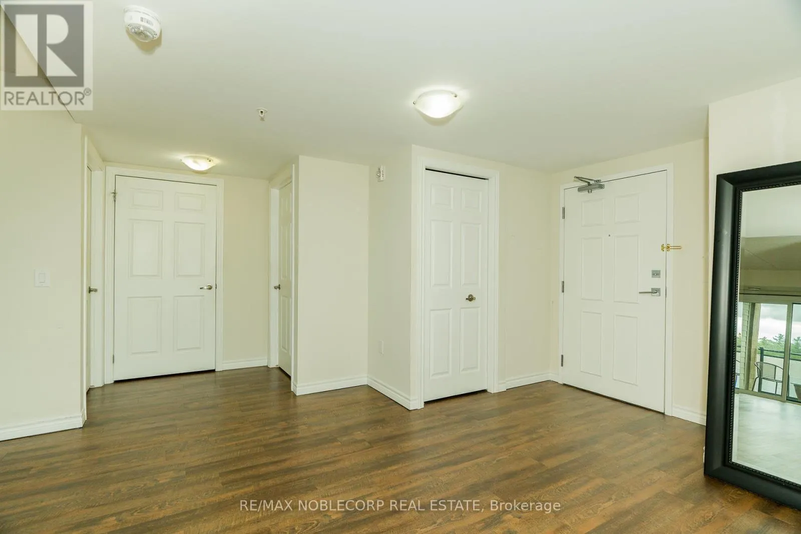 504 - 7 KAY CRESCENT