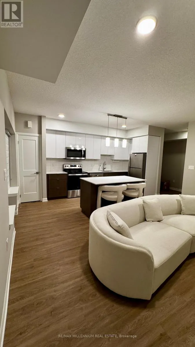 309 - 708 WOOLWICH STREET