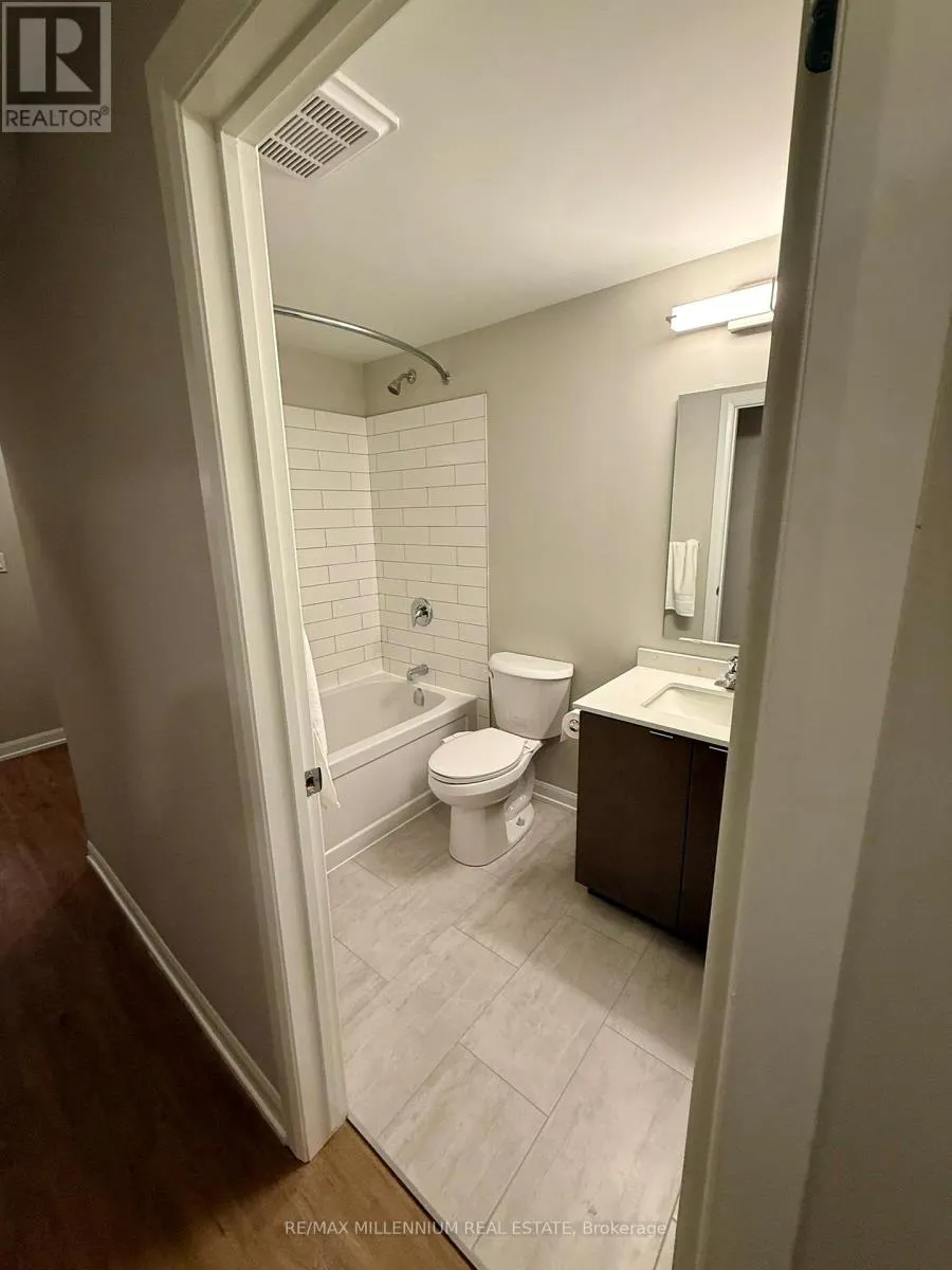 309 - 708 WOOLWICH STREET