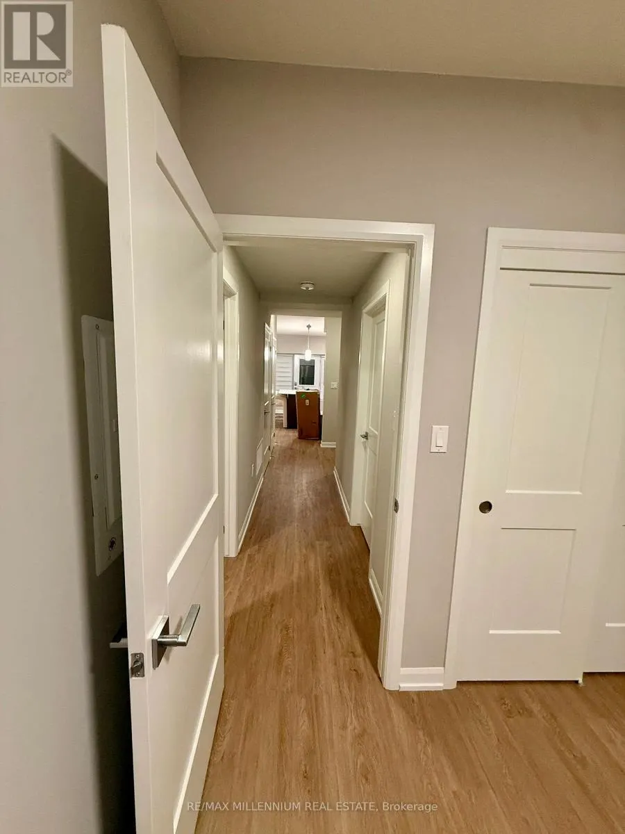 309 - 708 WOOLWICH STREET