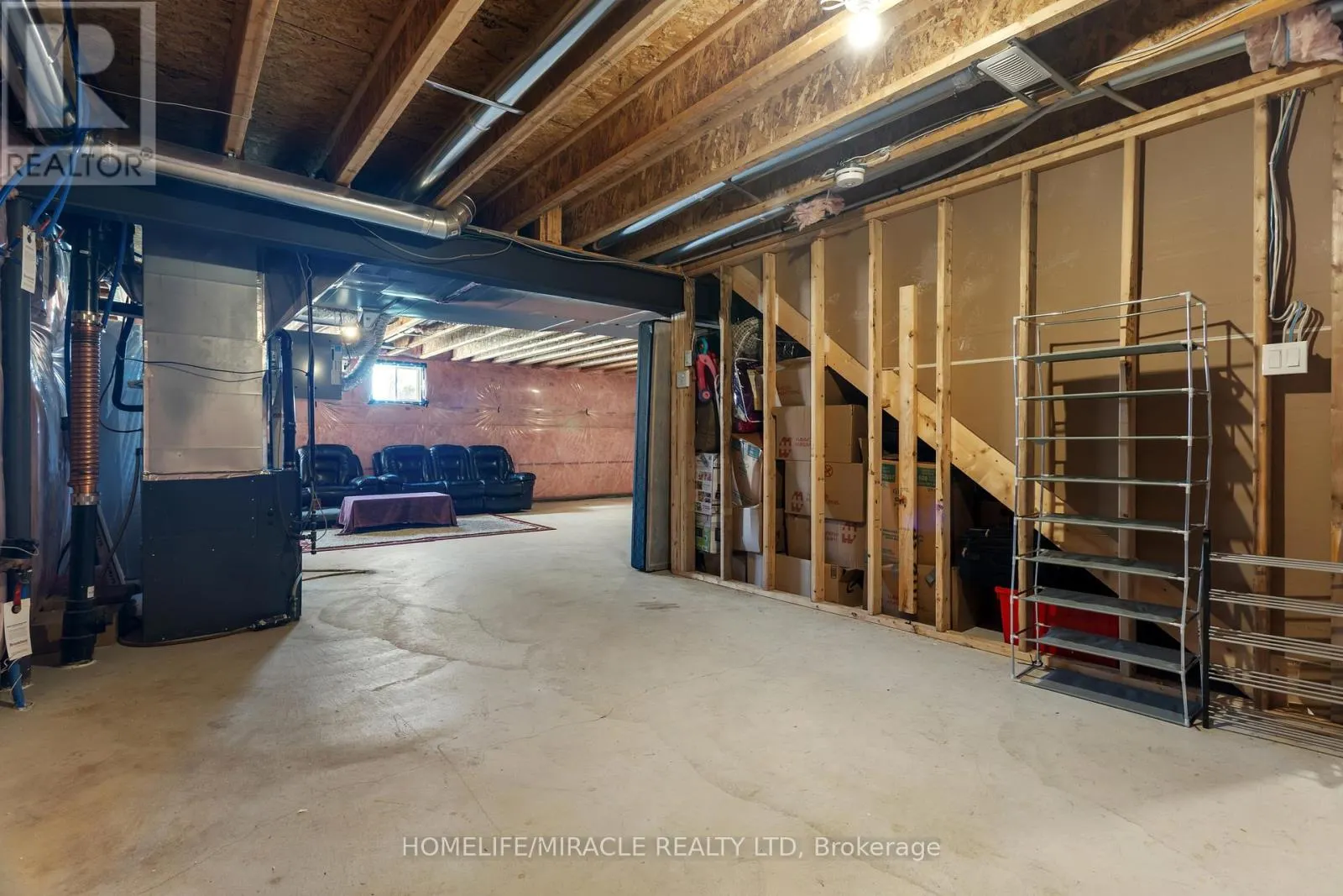 119 OAK AVENUE
