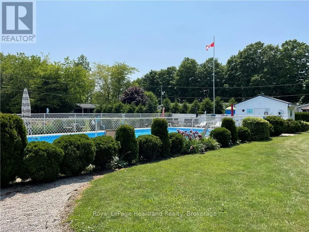 24 ROWAN RD - 77307 BLUEWATER HIGHWAY